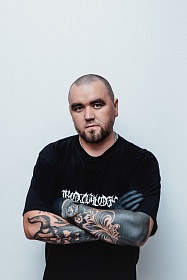 Владимир Ислаев